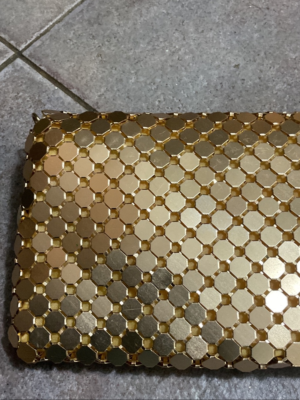 Gold Sequin Chain-Handle Evening Clutch - Picture 5 of 9